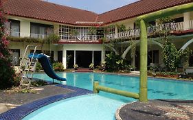 The Garden Syariah Hotel dan Restaurant